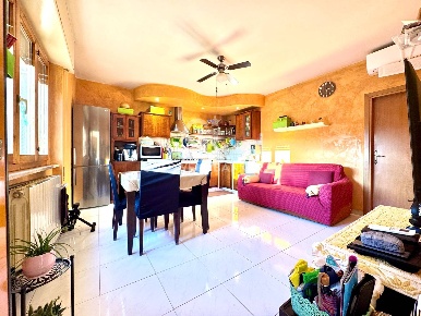 Foto Appartamento in Viale Mazzini, Monterotondo Centro di 54 m² in vendita