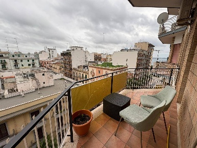 Foto Appartamento in Via Angelo Berardi, Taranto Borgo di 140 m² in vendita