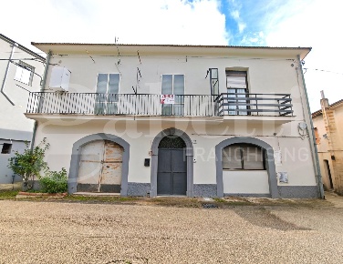 Foto Casa indipendente in Via Falca 23, Venafro Centro di 80 m² in vendita