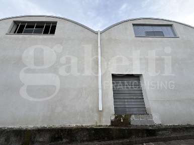 Foto Capannone industriale in Rustillo, Sant'Antonio Abate di 330 m²