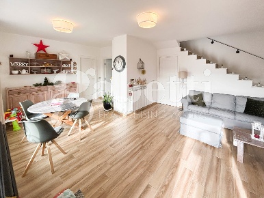 Foto Villa a schiera in Via Ripuaria 191, Giugliano in Campania Varcaturo