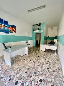 Foto Negozio a Venezia Mestre di 28 m² con 1 locali in affitto