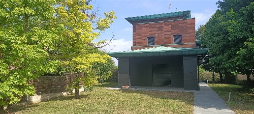 Foto Villa unifamiliare in VIA IZANO  1A, Crema di 339 m² con 10 locali
