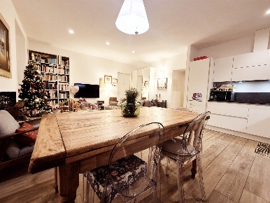 Foto Appartamento a Ancona di 91 m² con 3 locali in vendita