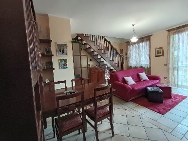 Foto Appartamento a San Severino Marche Centro di 149 m² con 4 locali