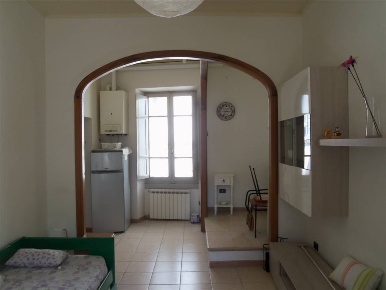 Foto Appartamento in Via del Giglio 11, Viterbo di 50 m² con 2 locali