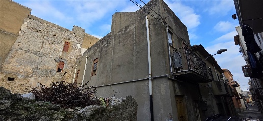 Foto Casa indipendente in via maiorana, San Cataldo Centro di 90 m²