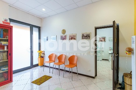 Foto Laboratorio a Catania Province - Veneto di 70 m² con 4 locali