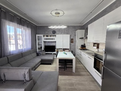 Foto Appartamento a Fucecchio Centro di 120 m² con 4 locali in vendita