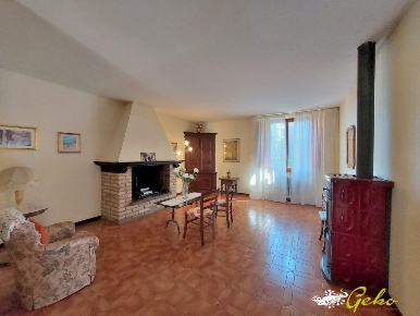 Foto Case semi ndipendenti a San Gimignano di 288 m² con 9 locali