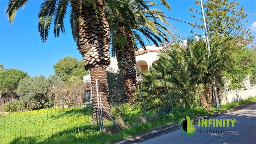 Foto Terreno edificabile in Via Rimini, Ginosa Marina Di Ginosa di 700 m²