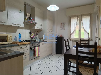 Foto Appartamento a Cesena di 110 m² con 5 locali in vendita