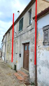 Foto Appartamento in Via Mura di Ponente, Mondavio Centro di 58 m² all'asta