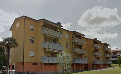 Foto Appartamento in Via Palmiro Togliatti, Desenzano del Garda di 118 m²