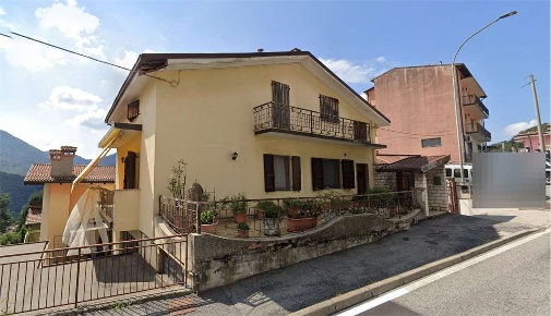 Foto Appartamento in Via Valmezzana, Lumezzane San Sebastiano di 232 m²
