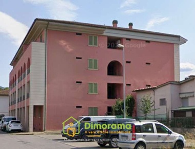 Foto Appartamento a Serravalle Pistoiese di 93 m² con 6 locali all'asta