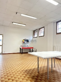 Foto Ufficio in PIAZZA GUIDO ROSSA 9, Modena Villaggio Giardino di 50 m²