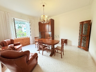 Foto Appartamento a La Spezia Centro Storico con 4 locali in vendita