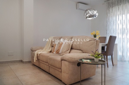 Foto Appartamento in Via Ragusa 11, Gela Centro di 70 m² con 4 locali