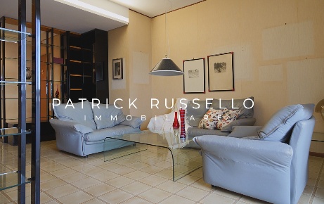 Foto Appartamento in Viale Cortemaggiore 87, Gela Centro di 139 m²