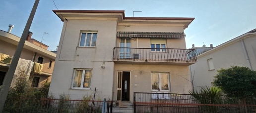Foto Villa bifamiliare in Via Cagnacci 12, Rimini Lagomaggio di 140 m²