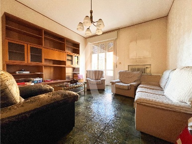 Foto Appartamento a Jesi Via dei Colli - Viale Verdi di 140 m² con 4 locali