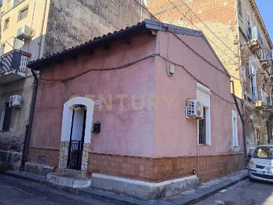 Foto Villa singola in Via Ferlito 23, Catania Palestro di 90 m² in vendita