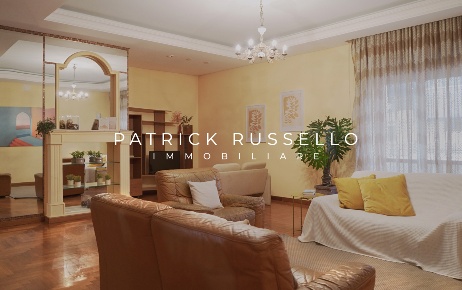 Foto Appartamento in Via Lussemburgo 32, Gela Centro di 130 m² con 6 locali