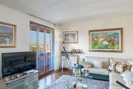 Foto Attico in Lungolago Mazzini, Peschiera del Garda di 237 m² in vendita