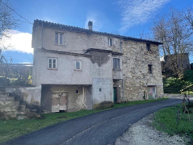 Foto Rustico in SP258 2, Pennabilli di 200 m² con 10 locali in vendita