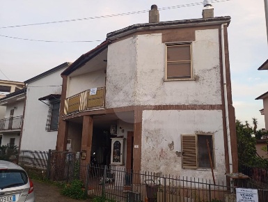 Foto Villa unifamiliare in VIA FRANCESCO BARACCA, Santi Cosma e Damiano