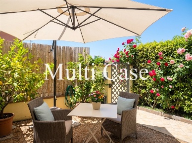 Foto Villa unifamiliare a Camaiore Capezzano Pianore di 177 m² con 9 locali