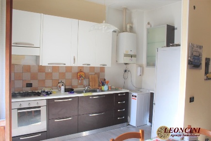 Foto Appartamento in Via Aldo Moro, Villafranca in Lunigiana Centro