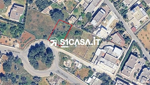 Foto Terreno edificabile in Viale 8 Marzo, Galatone Centro di 600 m²