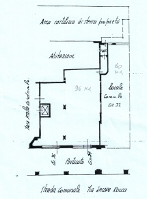 Foto Locale commerciale a Chiavari Centro Storico di 110 m² con 1 locali