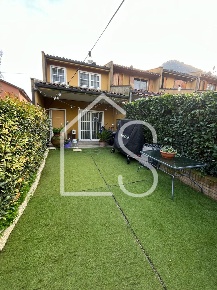 Foto Villa a schiera a Marzabotto Sirano di 120 m² con 5 locali in vendita