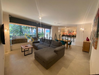 Foto Appartamento in Viale dei Mille 1, Riccione Paese di 100 m² in affitto