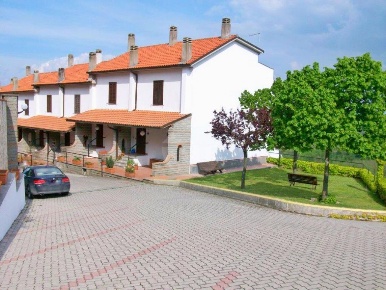 Foto Villa a schiera in via del ritiro, Valentano di 70 m² in vendita