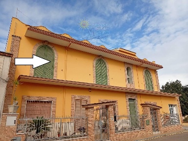 Foto Appartamento a Torricella Centro di 230 m² con 8 locali in vendita