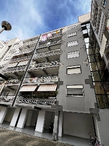 Foto Appartamento a Battipaglia Centro di 130 m² con 4 locali in vendita