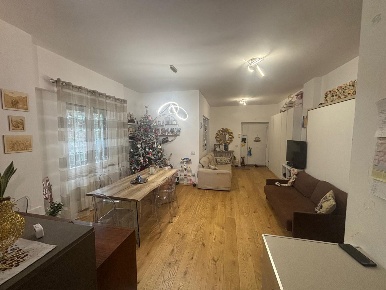 Foto Appartamento in Via Carlo Pirzio Biroli sn, Roma Tomba di Nerone