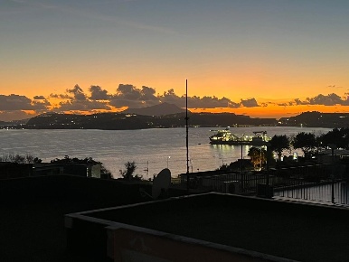 Foto Appartamento in Artiaco, Pozzuoli Pozzuoli Alta di 70 m² con 2 locali