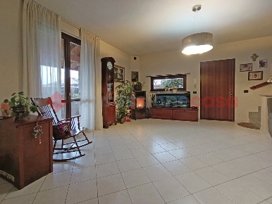 Foto Villa bifamiliare in Luogo Agostino, Divignano di 130 m² con 4 locali