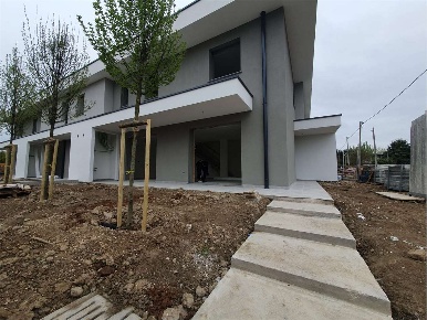 Foto Villa a schiera a Padova di 155 m² con 4 locali in vendita