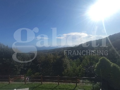 Foto Appartamento in Gerolamo Craviotto, Varazze Cantalupo di 100 m²