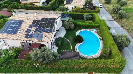 Foto Villa unifamiliare a Francavilla al Mare Centro di 330 m² in vendita