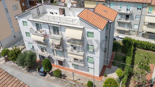 Foto Appartamento in Via Gentile da Fabriano, Jesi di 93 m² con 5 locali