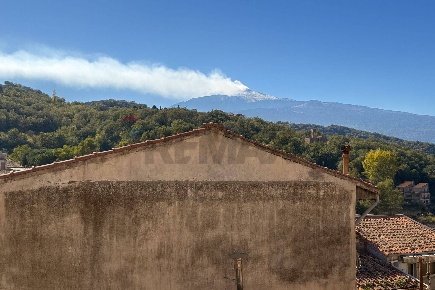 Foto Casa indipendente in Via de napoli, Castiglione di Sicilia Centro
