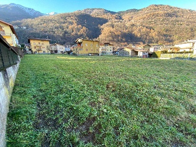 Foto Terreno edificabile a Malonno Centro di 799 m² in vendita
