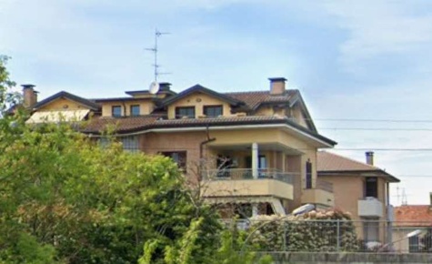 Foto Appartamento in Via Como 51, Cesano Maderno di 47 m² con 1 locali